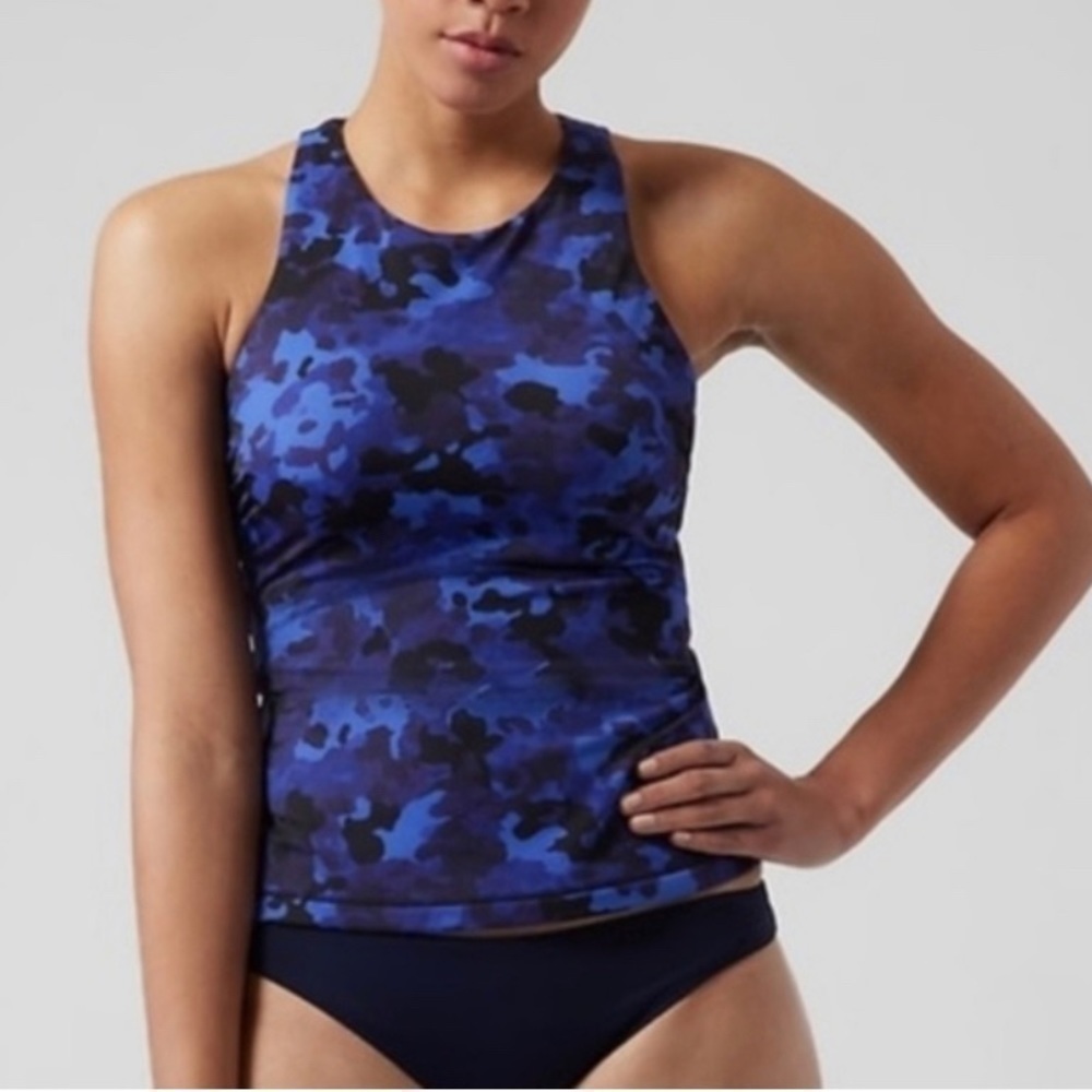 Athleta Blue Camouflage swim tankini top size 32 D/DD